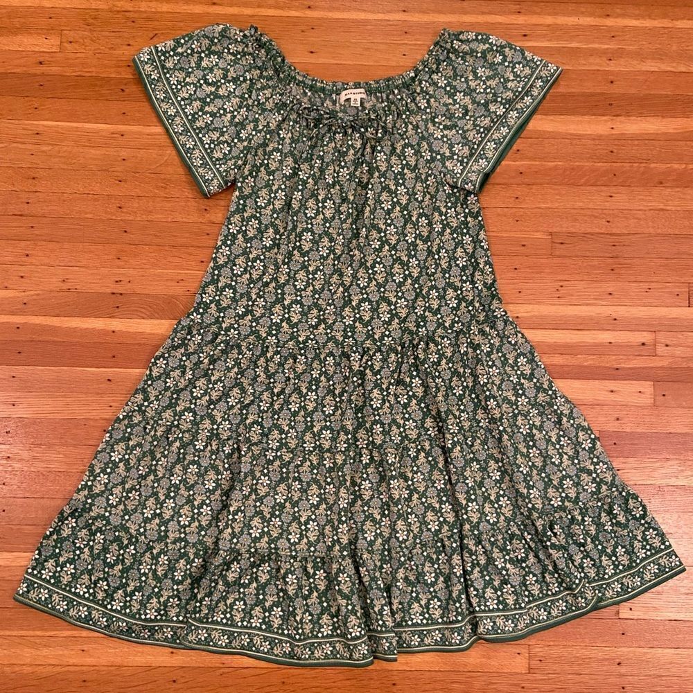 Max Studio bright green patterned short sleeve tiered dress